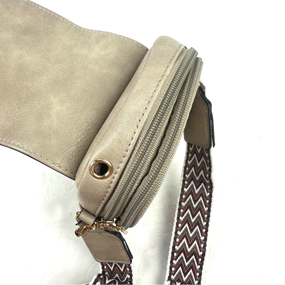 BOSTANTEN Crossbody Bag Tan Brown Handbag Purse Womens Guitar Strap Brand New - Picture 7 of 12